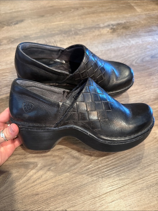Ariat Shoes - ARIAT Briar Black Leather Clogs Size 8
